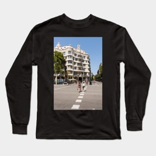 Casa Mila Long Sleeve T-Shirt